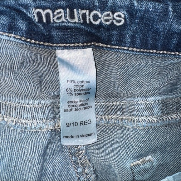 Maurice’s Women’s 9/10 Regular Blue Bootcut Low Rise Faded Denim Embroidery - Picture 4 of 6